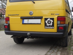 Neuer, einteiliger Stoßfänger