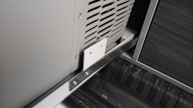 Ein »Liner-Lock« hät den Auszug mit der Kühlbox offen