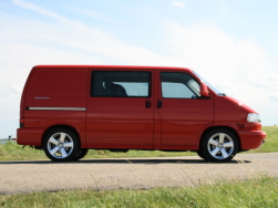 VW T4 Transvan Rücksitzumbau mit Trennwand
